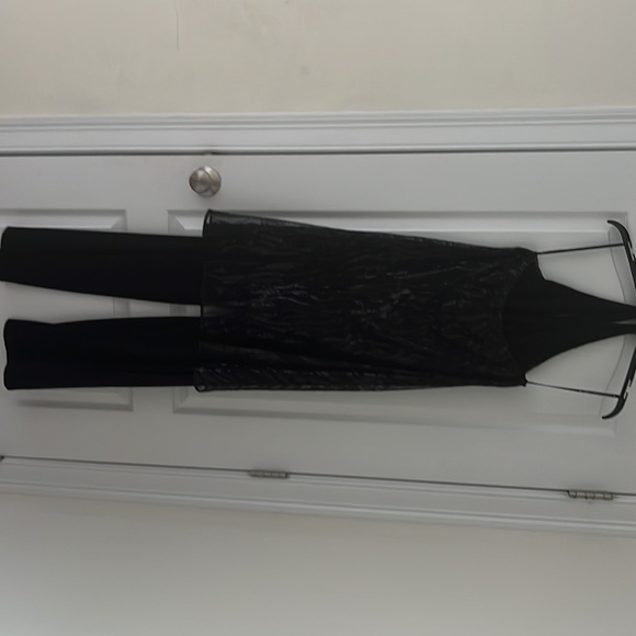 Black sequined halter top jumpsuit - Picture 2 of 2